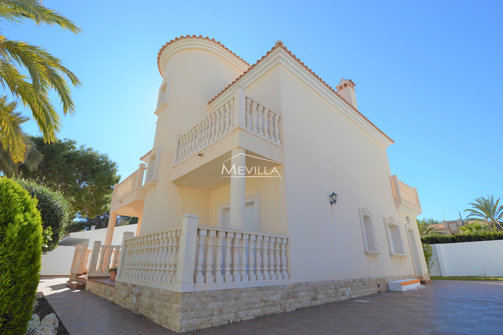 Salg (Resales) - Villa - Orihuela Costa - Cabo Roig