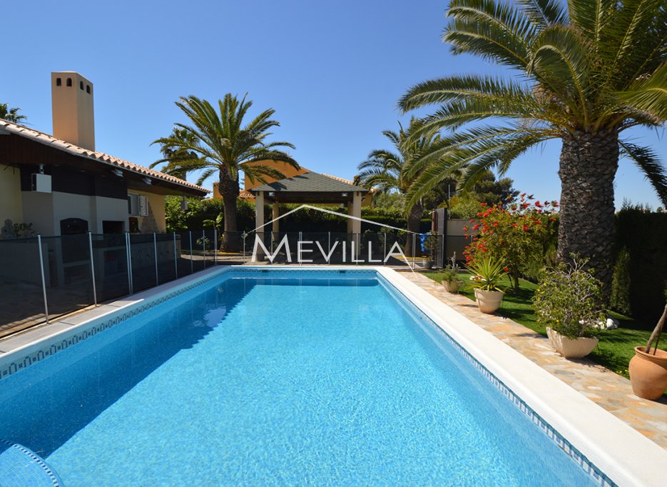 Salg (Resales) - Villa - Orihuela Costa - Cabo Roig