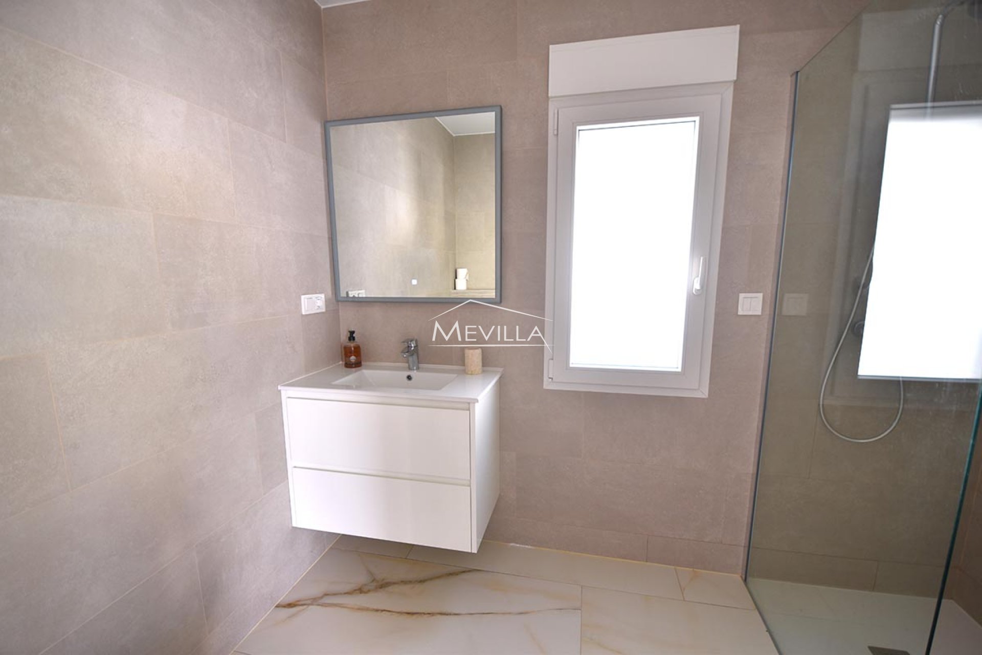 Salg (Resales) - Villa - Orihuela Costa - Cabo Roig