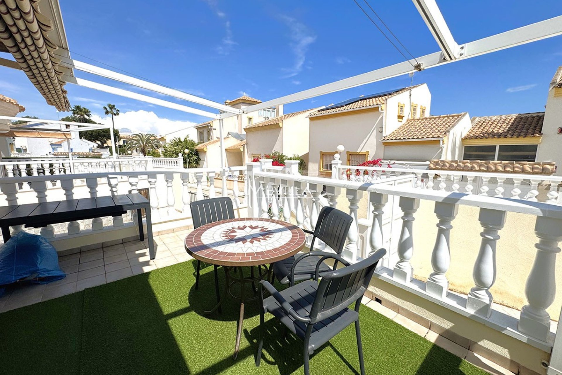 Salg (Resales) - Villa - Orihuela Costa - Cabo Roig