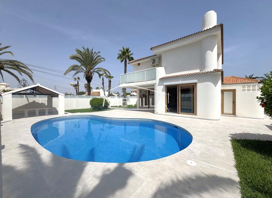 Salg (Resales) - Villa - Orihuela Costa - Cabo Roig
