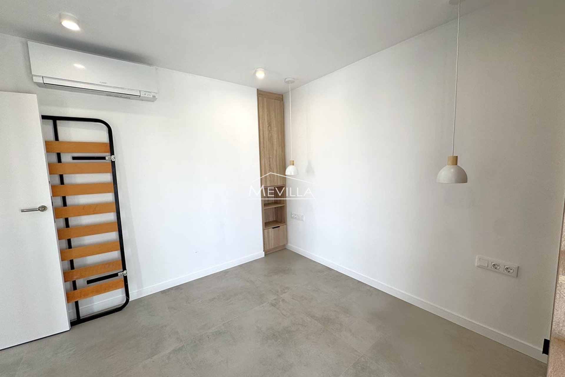 Salg (Resales) - Villa - Orihuela Costa - Cabo Roig