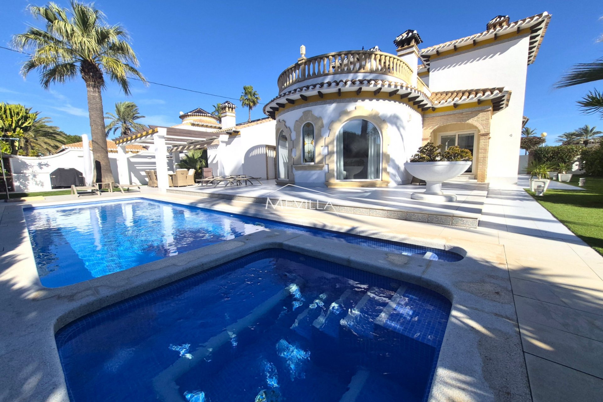 Salg (Resales) - Villa - Orihuela Costa - Cabo Roig