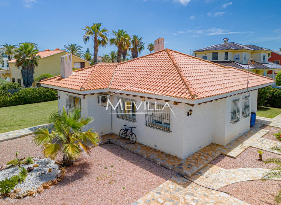 Salg (Resales) - Villa - Orihuela Costa - Cabo Roig