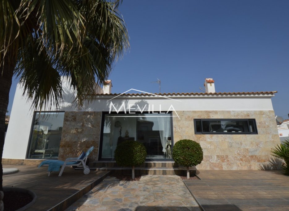 Salg (Resales) - Villa - Orihuela Costa - Cabo Roig