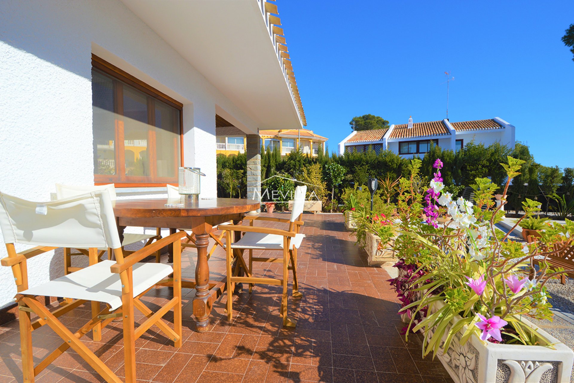 Salg (Resales) - Villa - Orihuela Costa - Campoamor