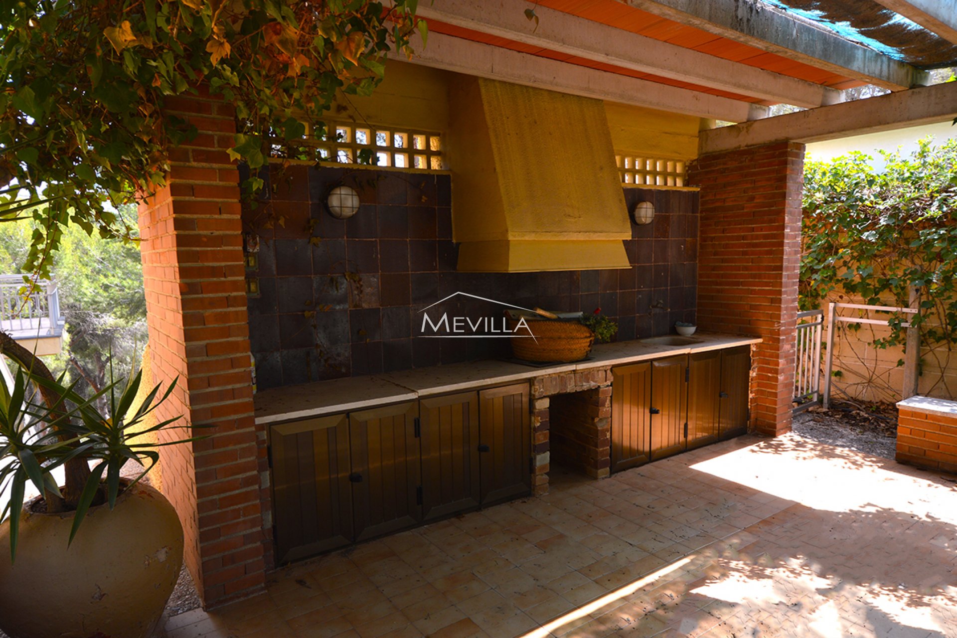 Salg (Resales) - Villa - Orihuela Costa - Campoamor