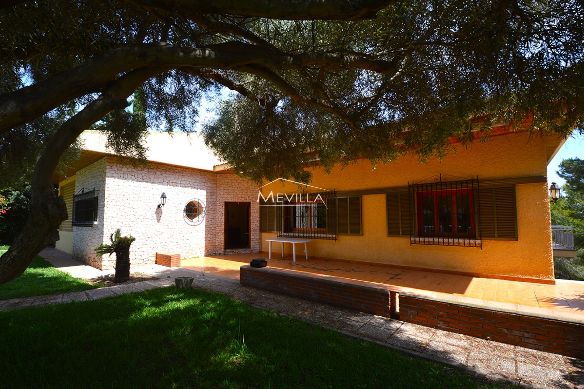 Salg (Resales) - Villa - Orihuela Costa - Campoamor