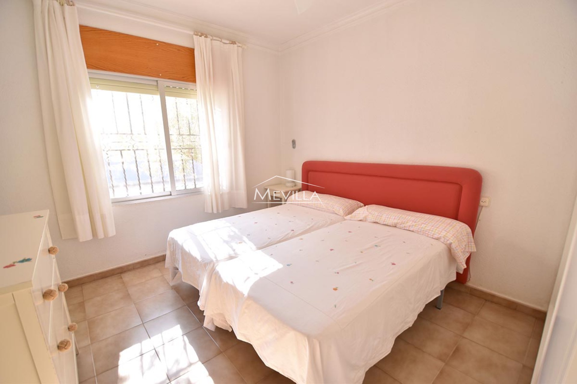 Salg (Resales) - Villa - Orihuela Costa - Campoamor
