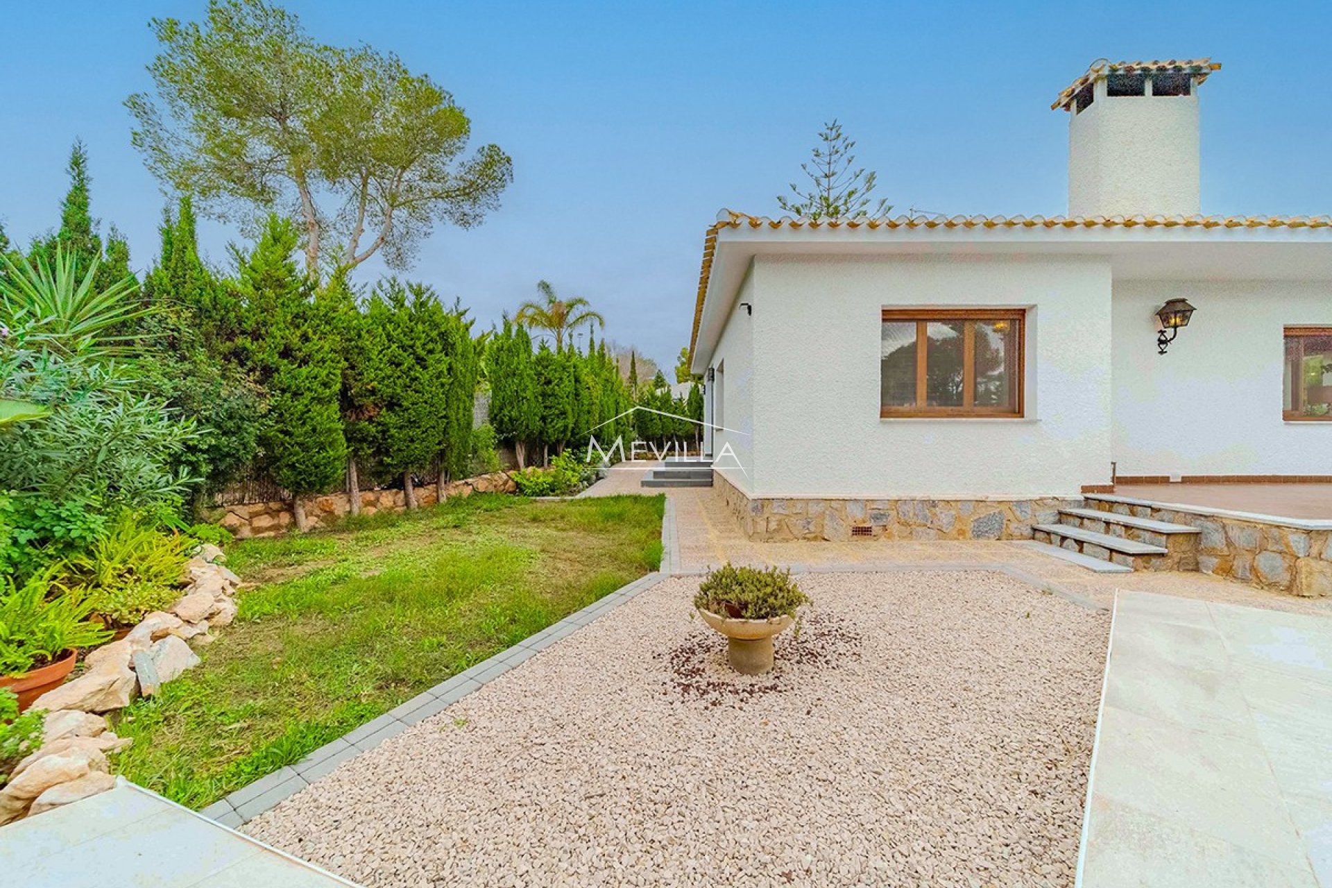 Salg (Resales) - Villa - Orihuela Costa - Campoamor