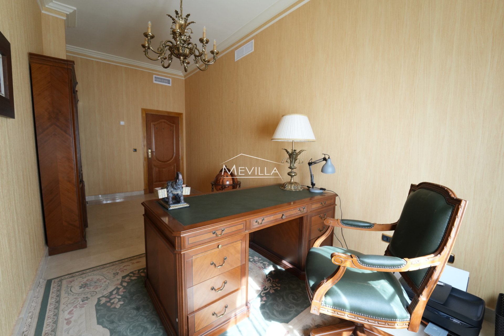 Salg (Resales) - Villa - Orihuela Costa - Campoamor