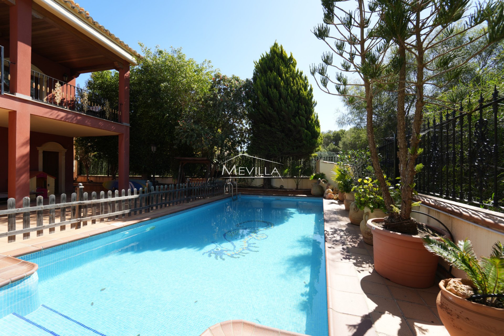 Salg (Resales) - Villa - Orihuela Costa - Campoamor