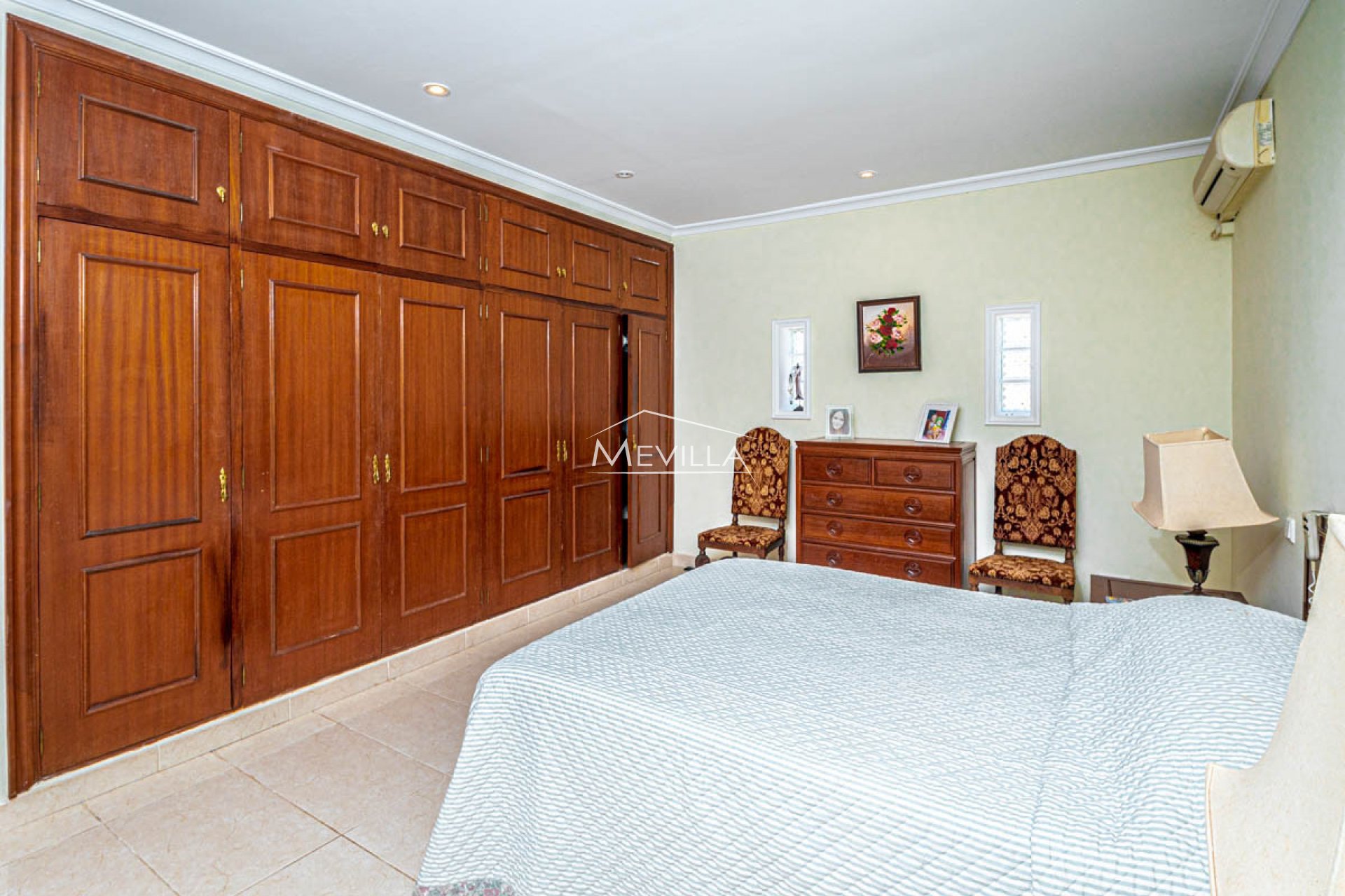 Salg (Resales) - Villa - Orihuela Costa - Campoamor