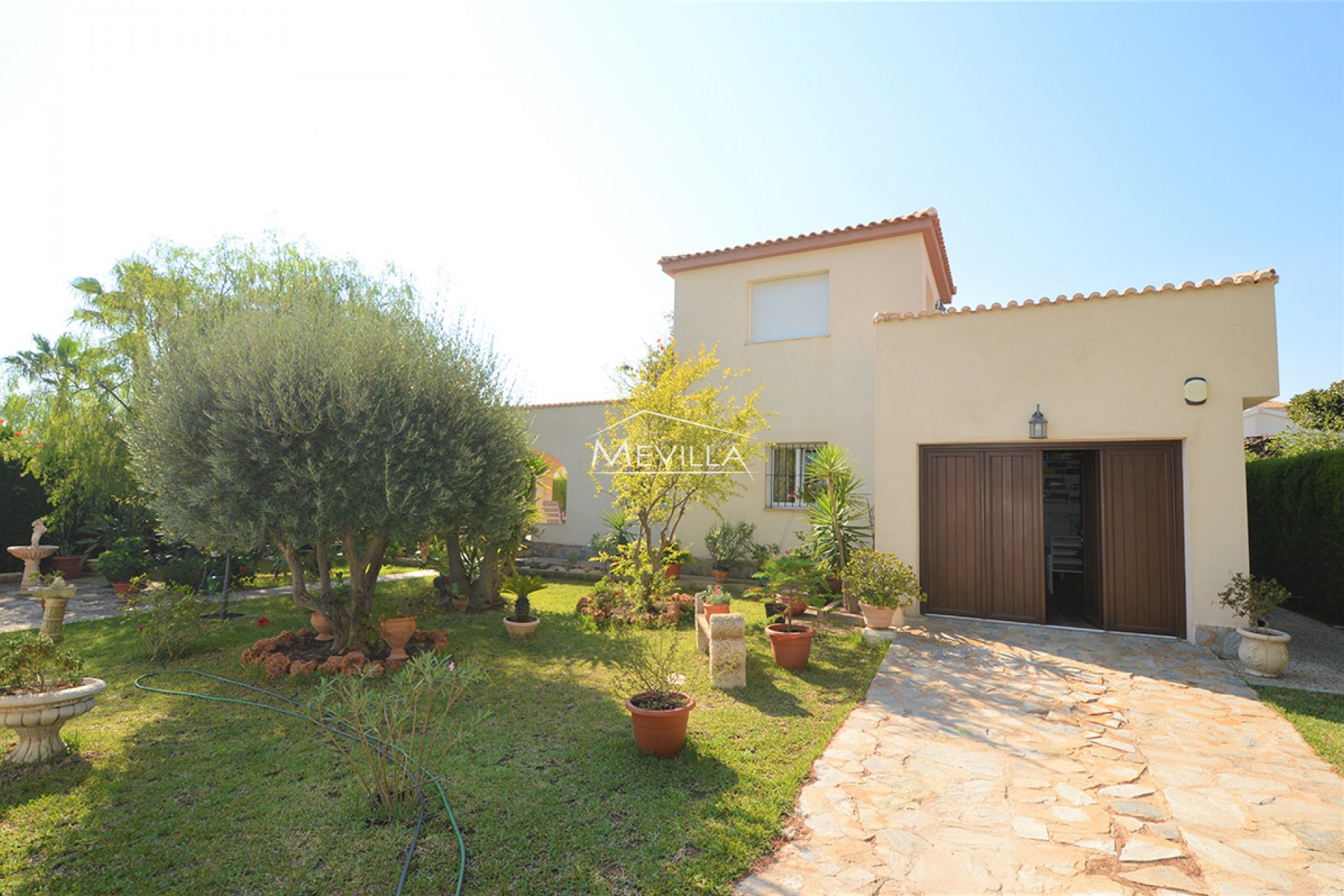 Salg (Resales) - Villa - Orihuela Costa - La Zenia