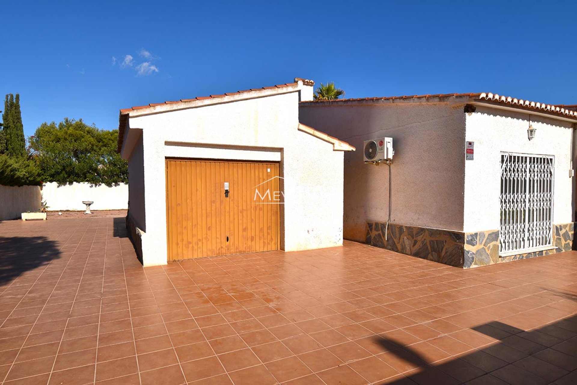 Salg (Resales) - Villa - Orihuela Costa - La Zenia