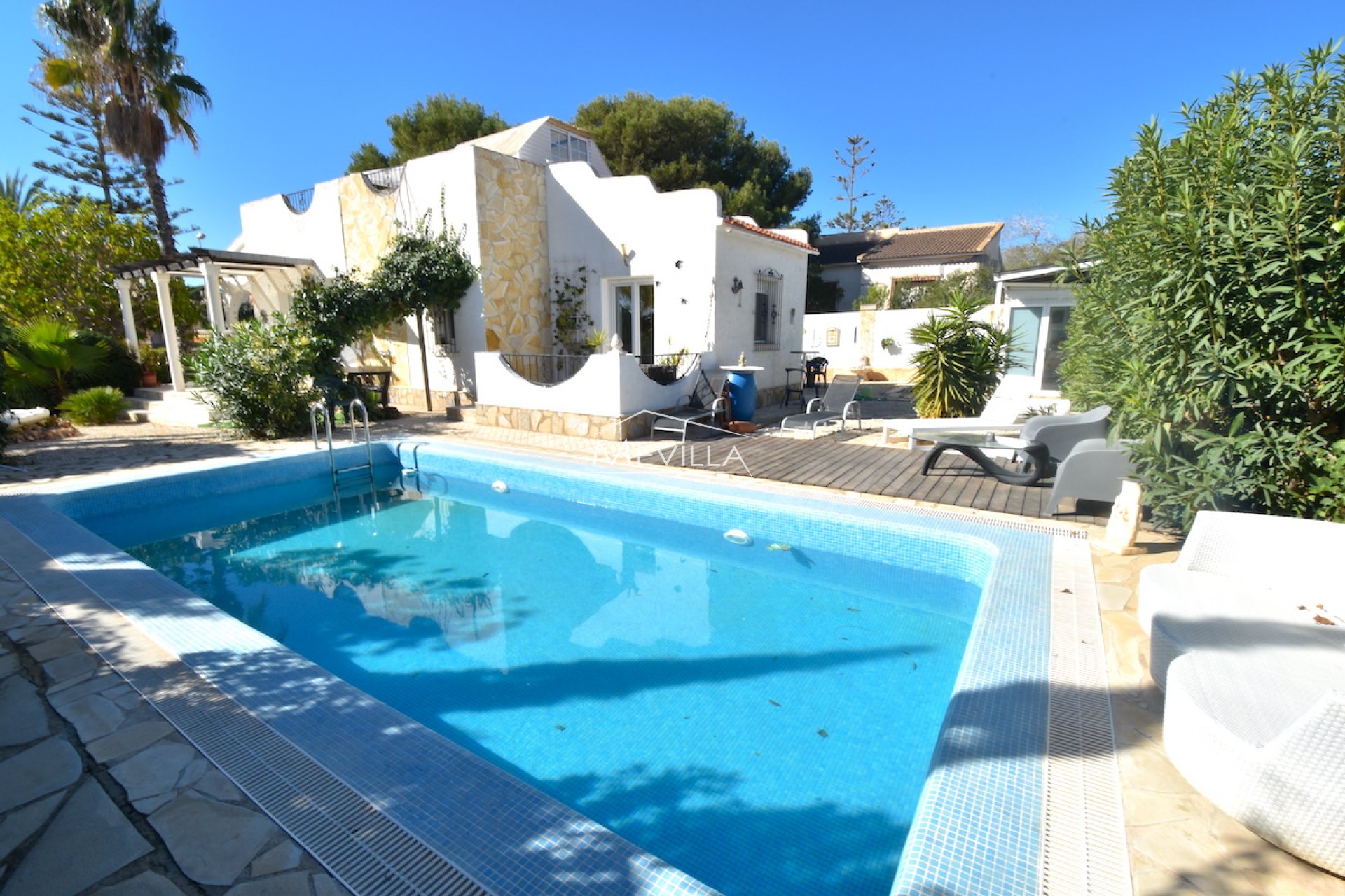 Salg (Resales) - Villa - Orihuela Costa - La Zenia