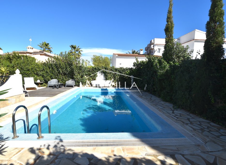 Salg (Resales) - Villa - Orihuela Costa - La Zenia