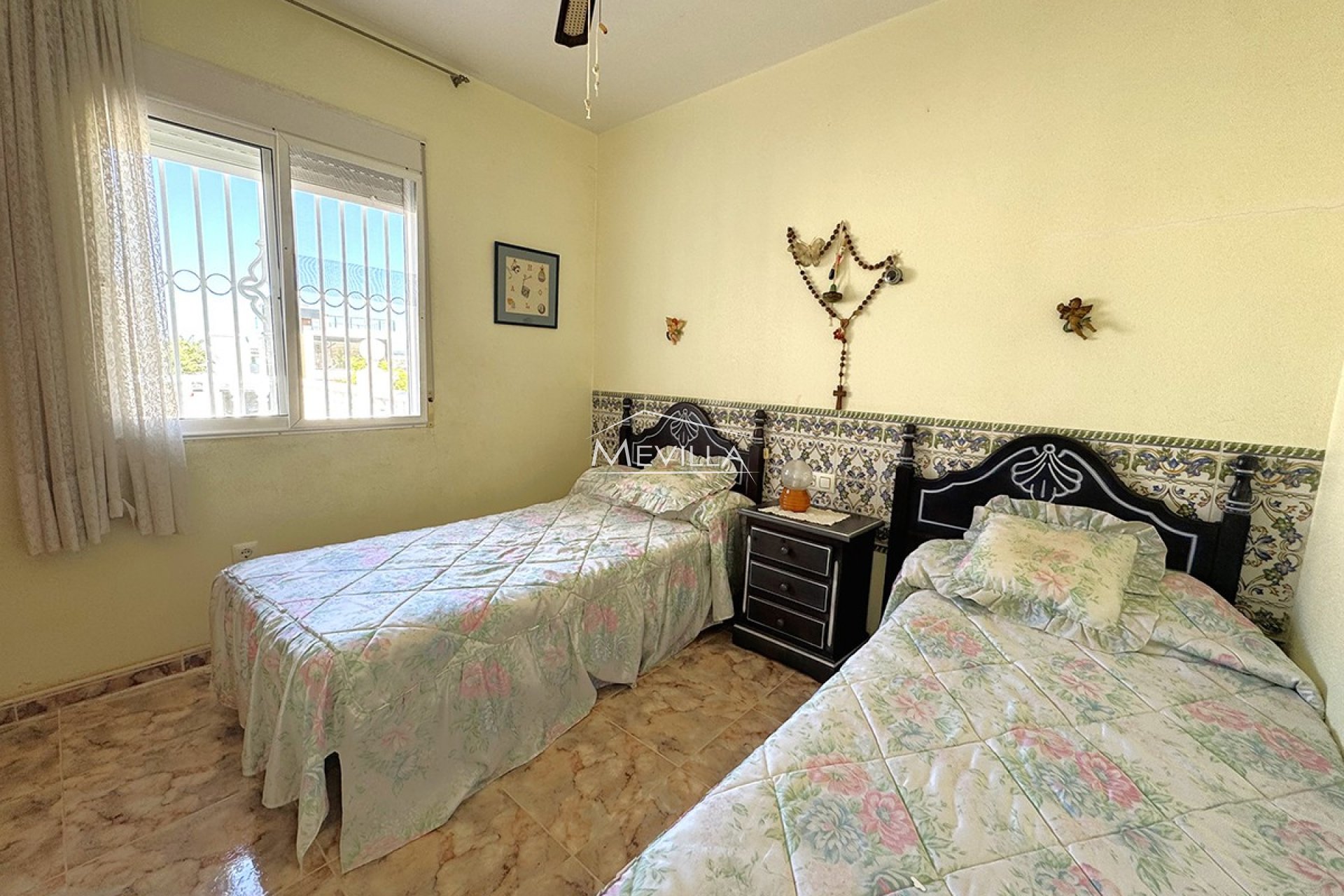 Salg (Resales) - Villa - Orihuela Costa - La Zenia