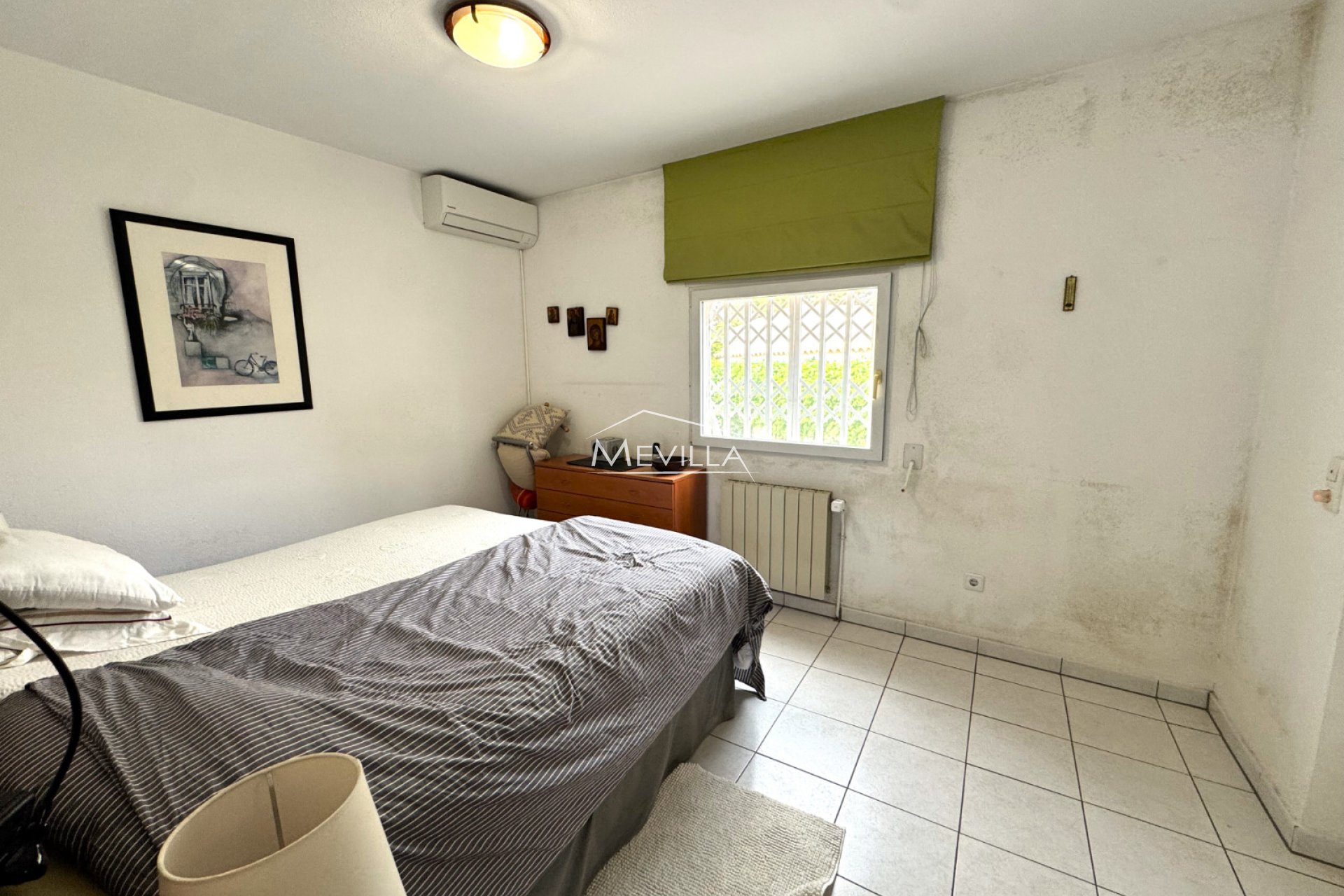 Salg (Resales) - Villa - Orihuela Costa - La Zenia