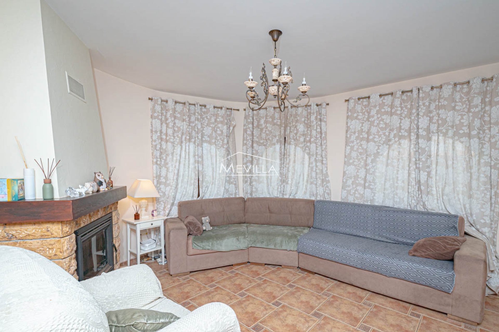 Salg (Resales) - Villa - Orihuela Costa - La Zenia