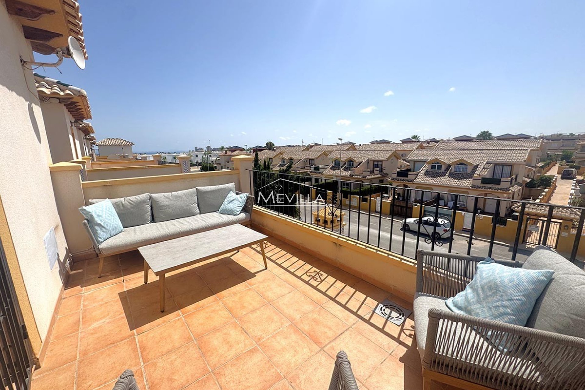 Salg (Resales) - Villa - Orihuela Costa - Lomas de Cabo Roig