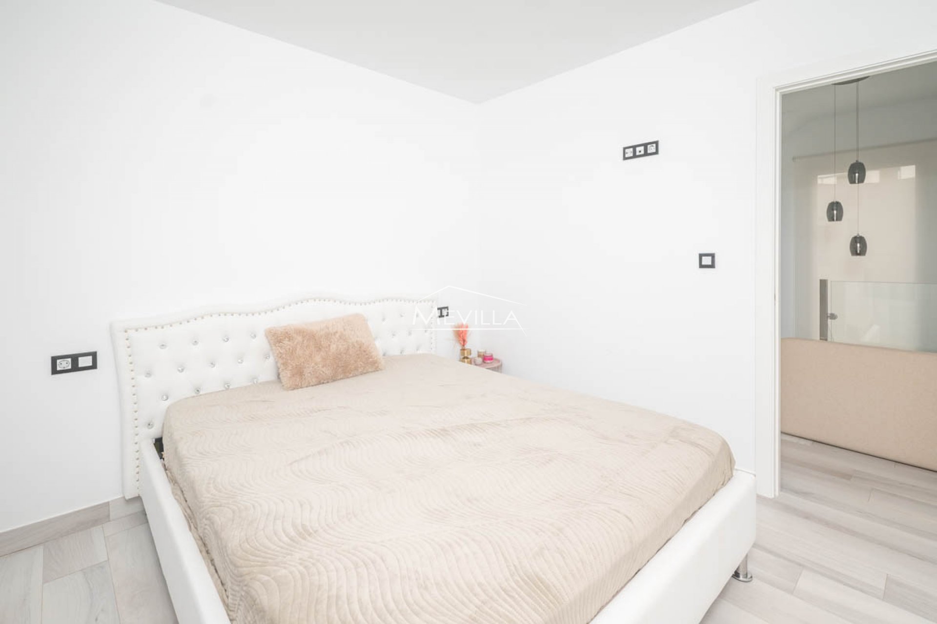 Salg (Resales) - Villa - Orihuela Costa - Lomas de Cabo Roig