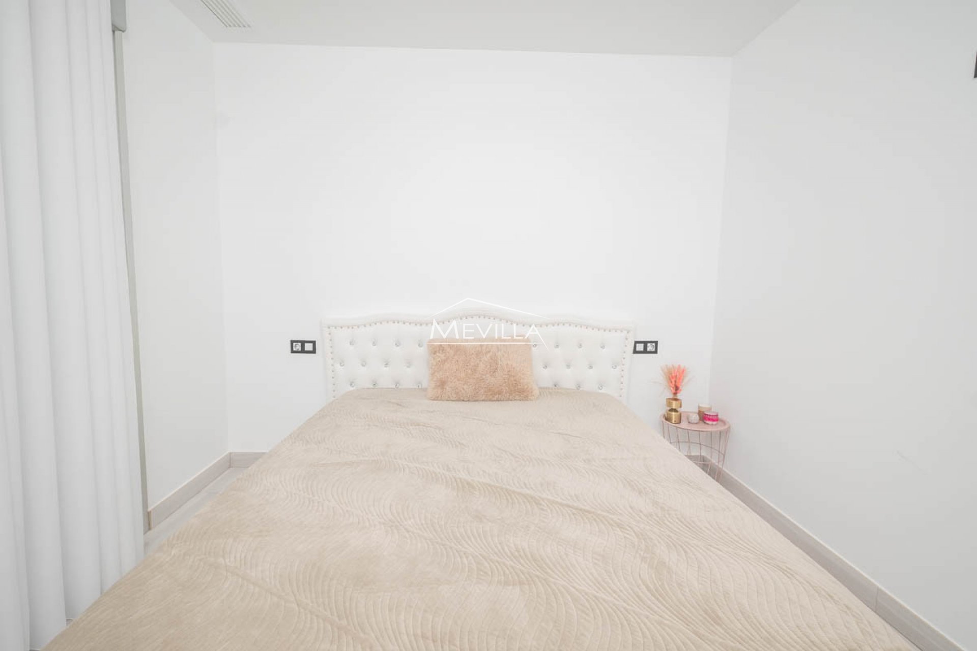 Salg (Resales) - Villa - Orihuela Costa - Lomas de Cabo Roig
