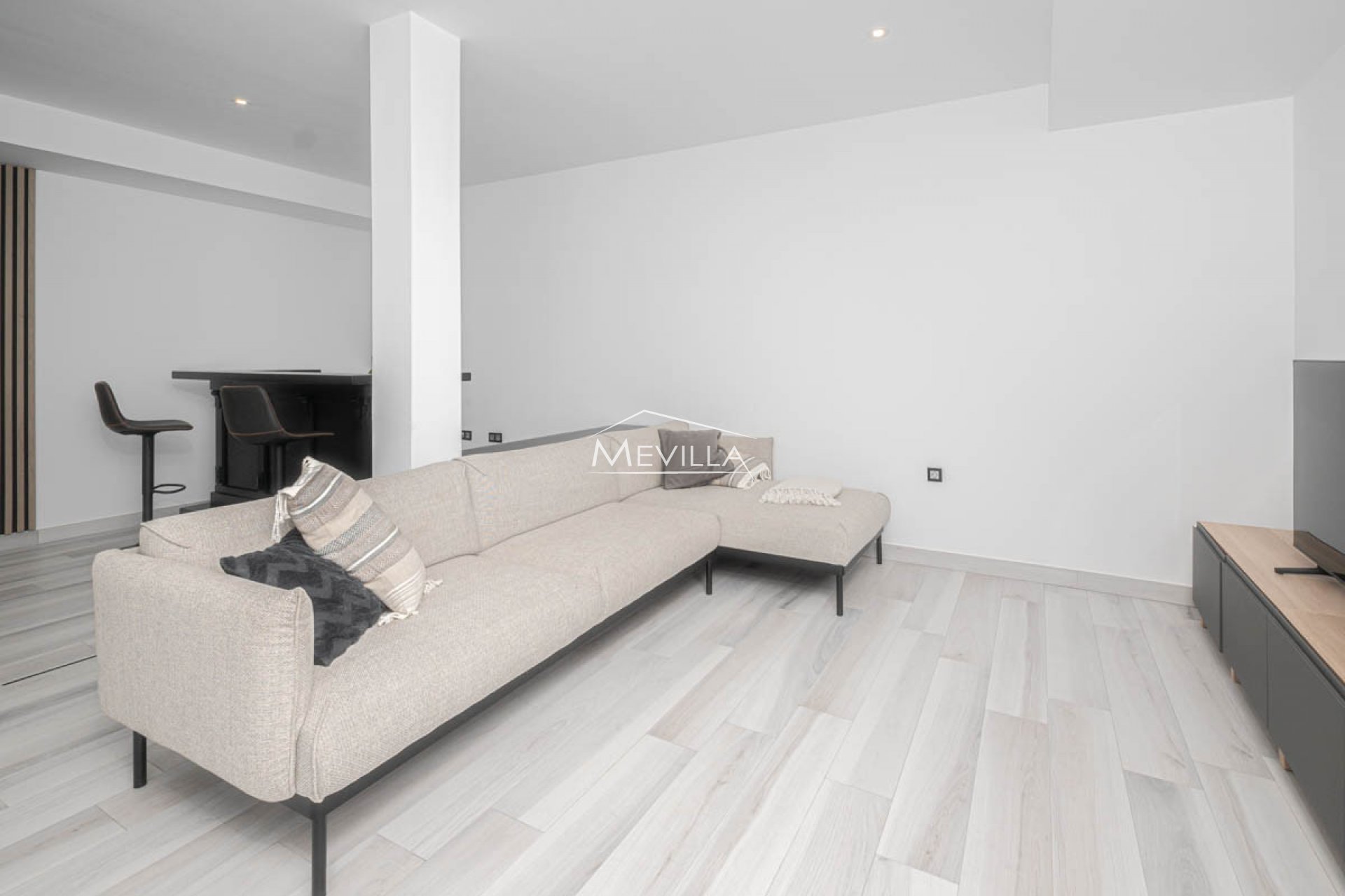 Salg (Resales) - Villa - Orihuela Costa - Lomas de Cabo Roig