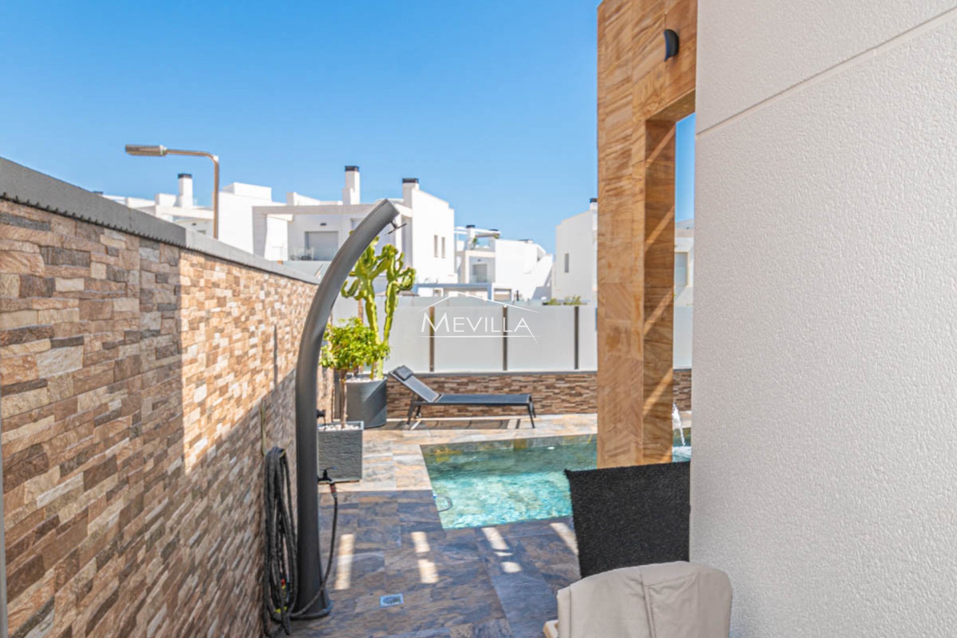 Salg (Resales) - Villa - Orihuela Costa - Lomas de Cabo Roig