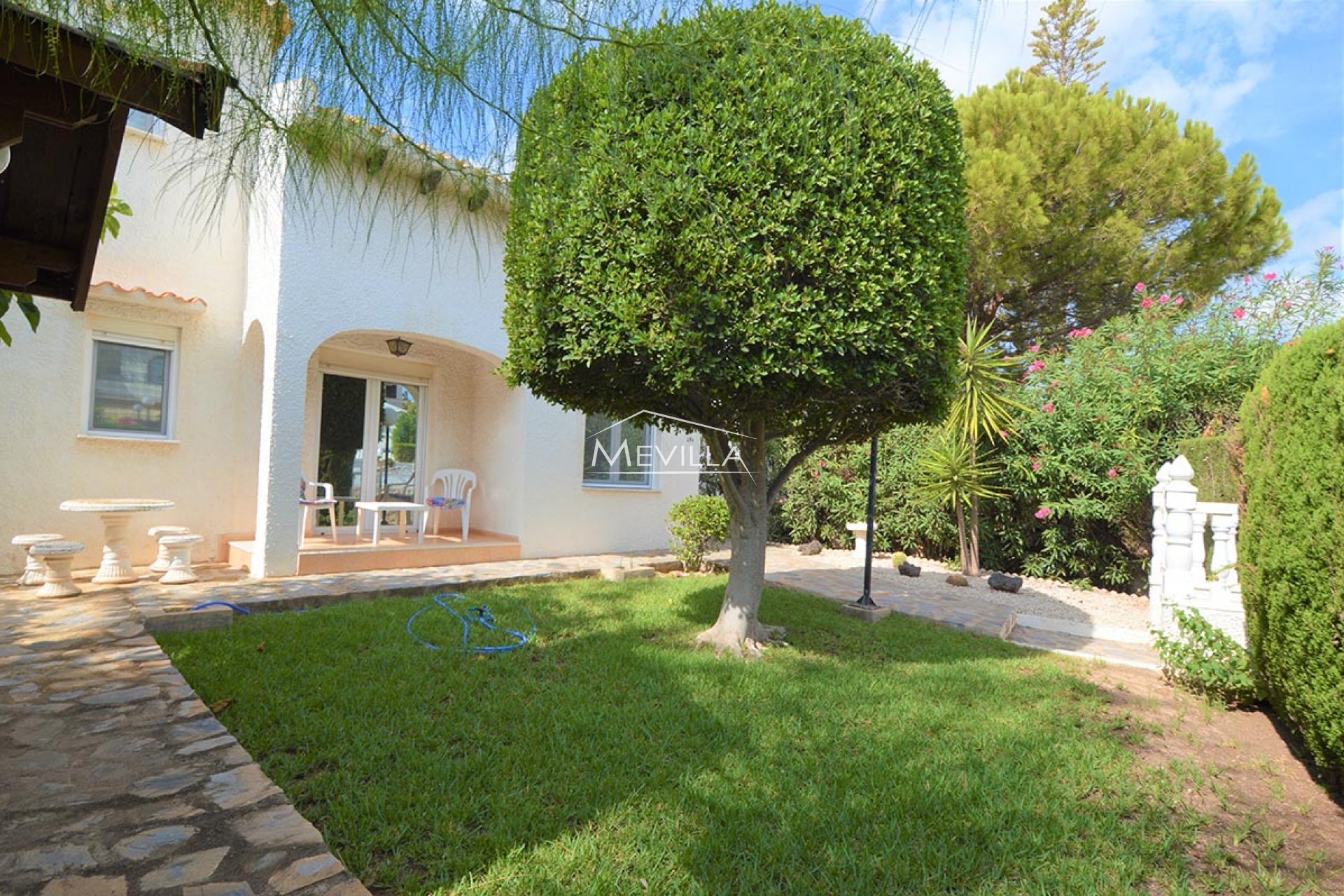 Salg (Resales) - Villa - Orihuela Costa - Playa Flamenca