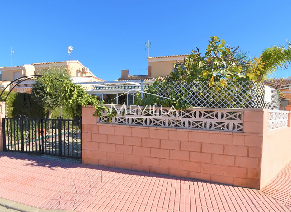 Salg (Resales) - Villa - Orihuela Costa - Playa Flamenca
