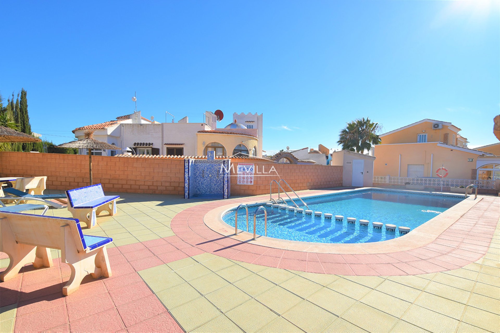 Salg (Resales) - Villa - Orihuela Costa - Playa Flamenca