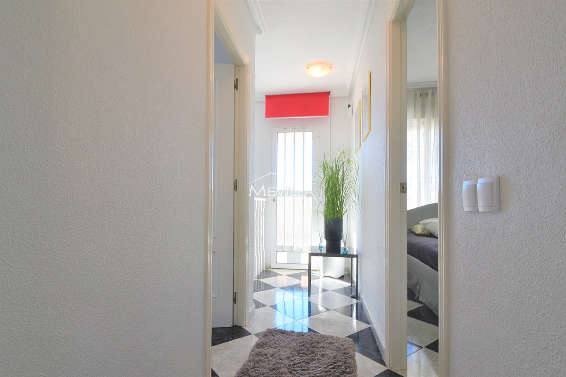 Salg (Resales) - Villa - Orihuela Costa - Playa Flamenca