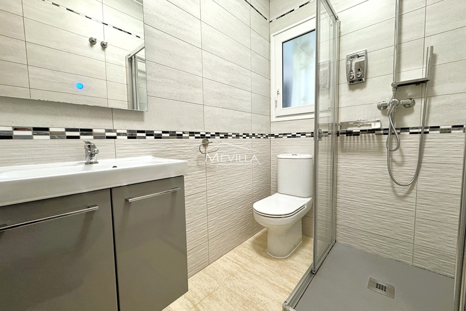 Salg (Resales) - Villa - Orihuela Costa - Playa Flamenca