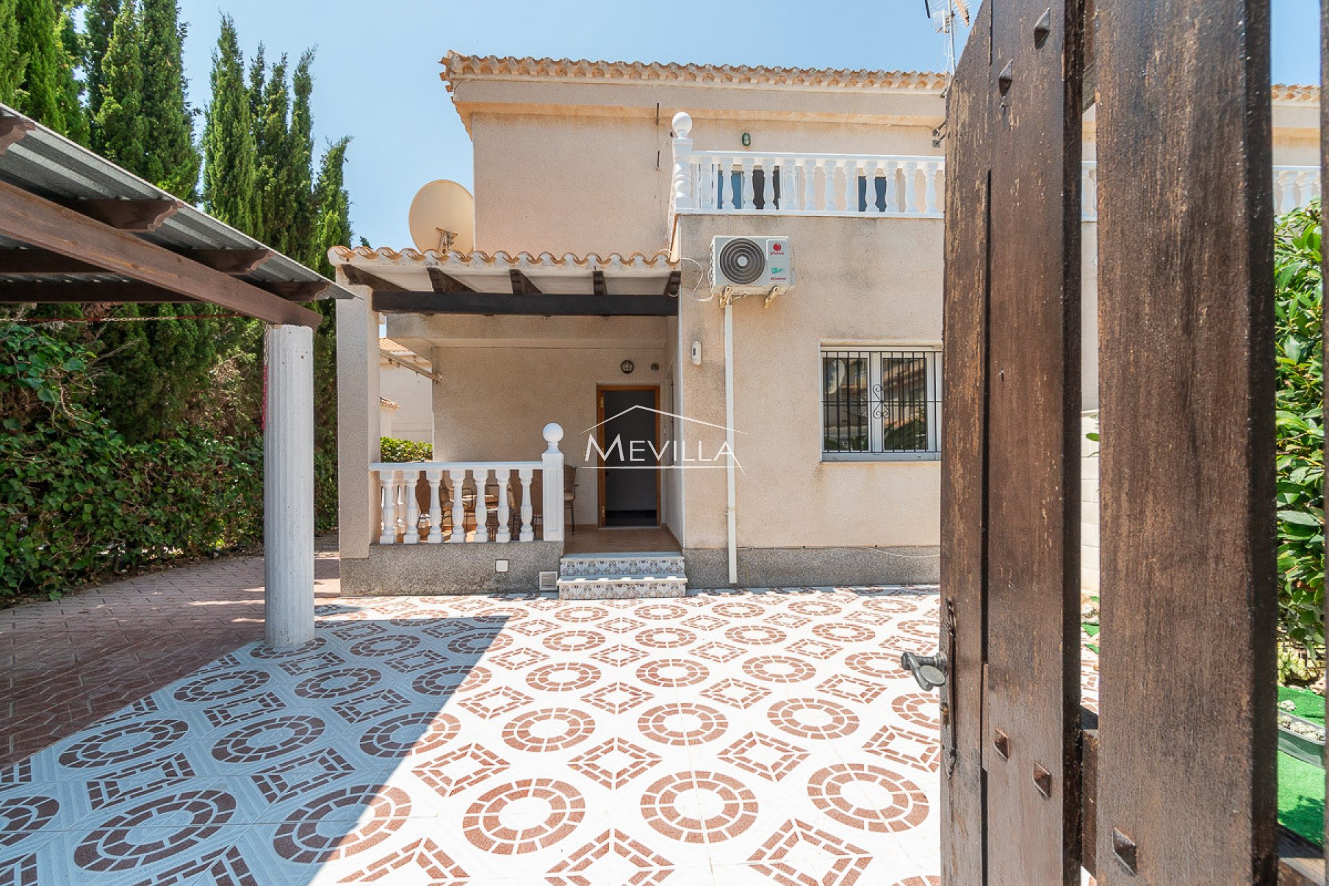 Salg (Resales) - Villa - Orihuela Costa - Playa Flamenca