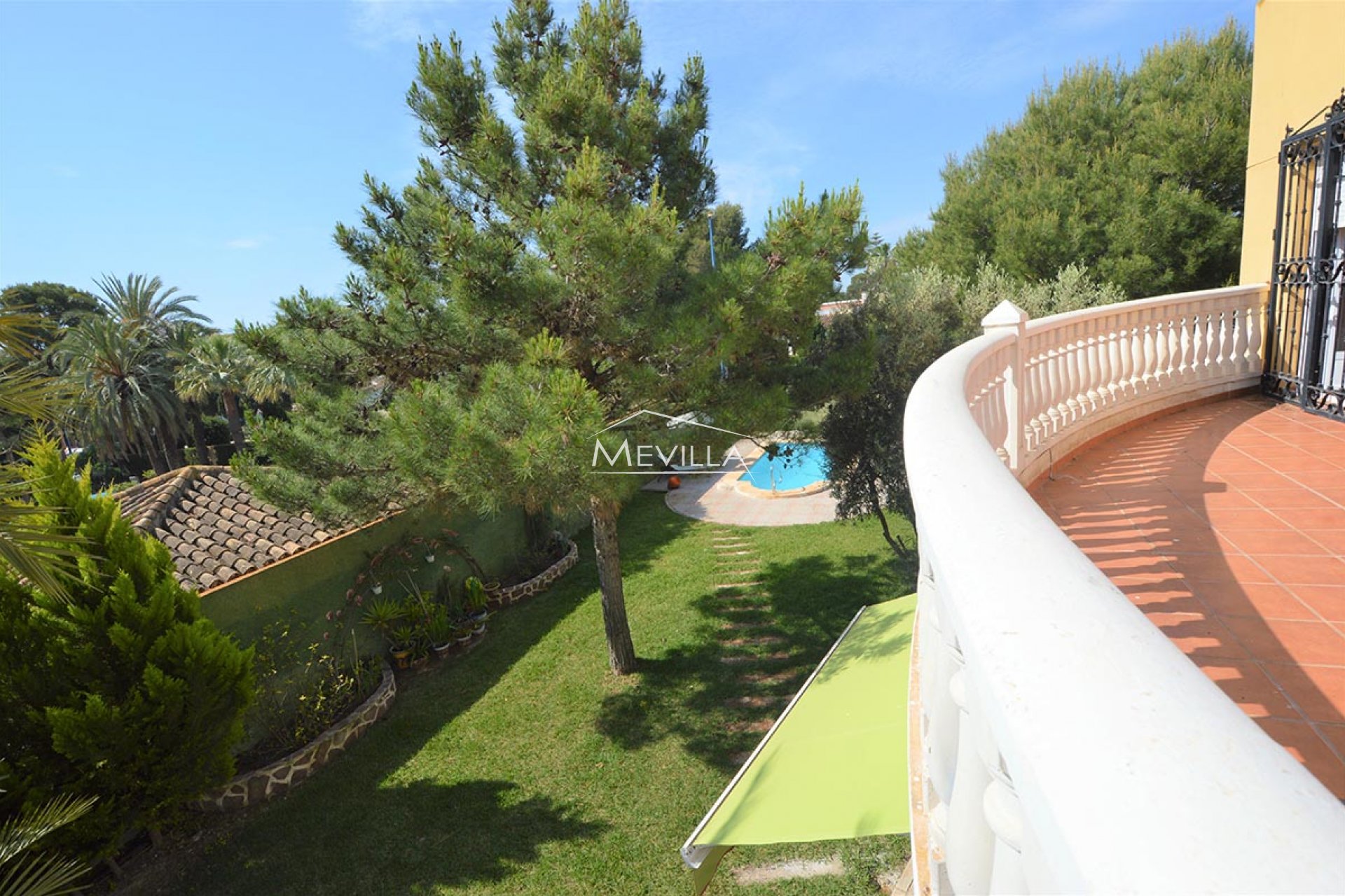 Salg (Resales) - Villa - Orihuela Costa - Punta Prima