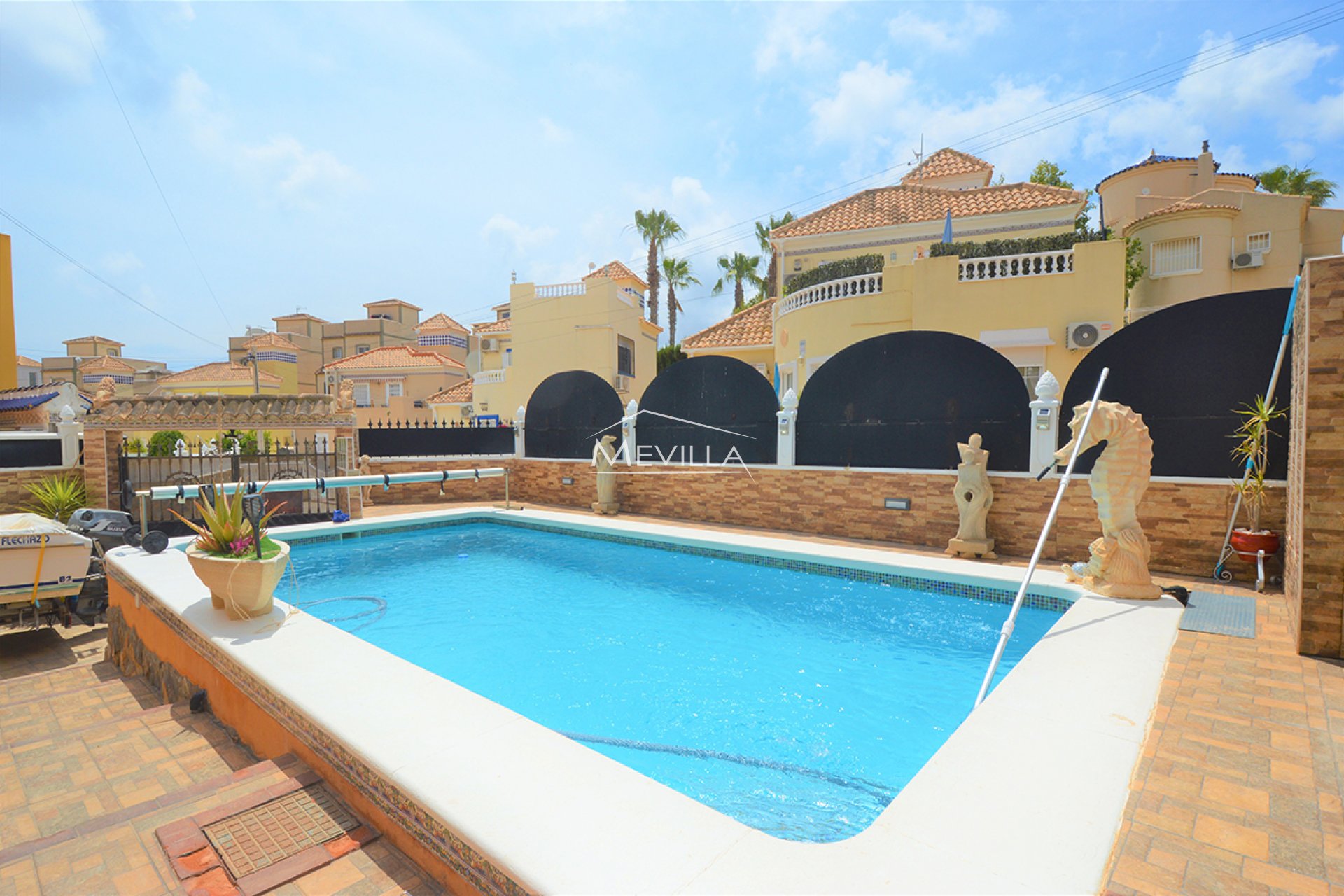 Salg (Resales) - Villa - Orihuela Costa - Villamartin