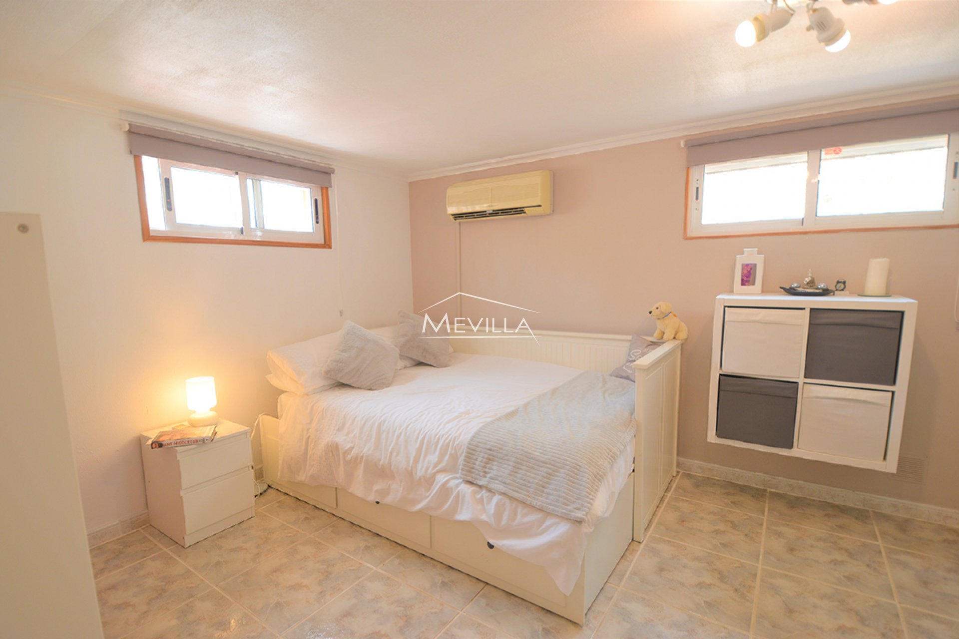 Salg (Resales) - Villa - Orihuela Costa - Villamartin