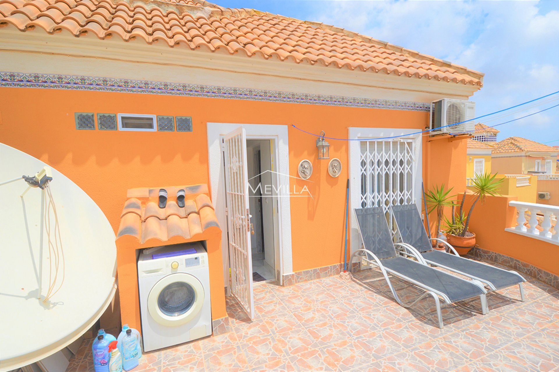 Salg (Resales) - Villa - Orihuela Costa - Villamartin