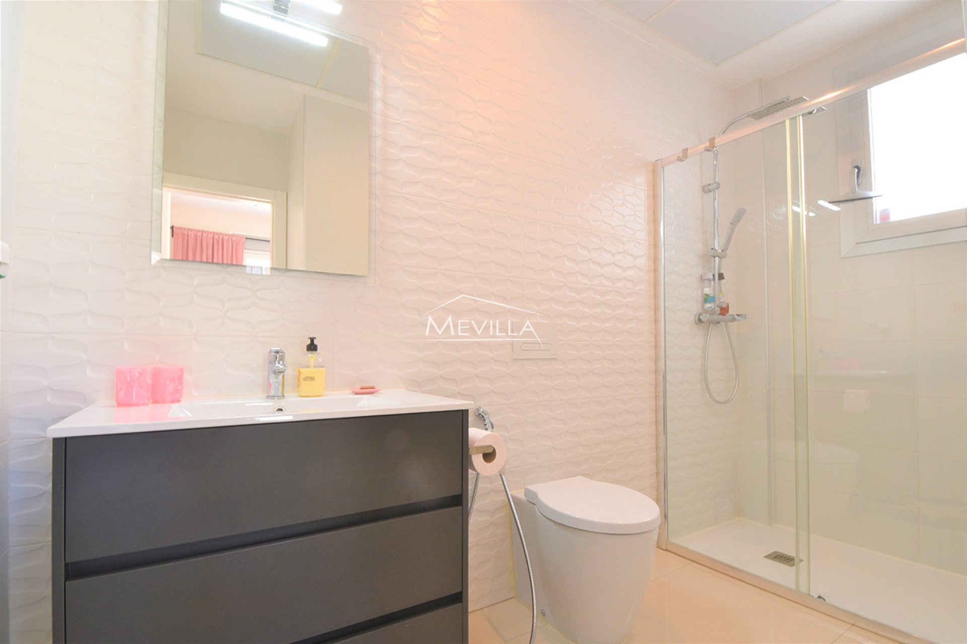 Salg (Resales) - Villa - Orihuela Costa - Villamartin