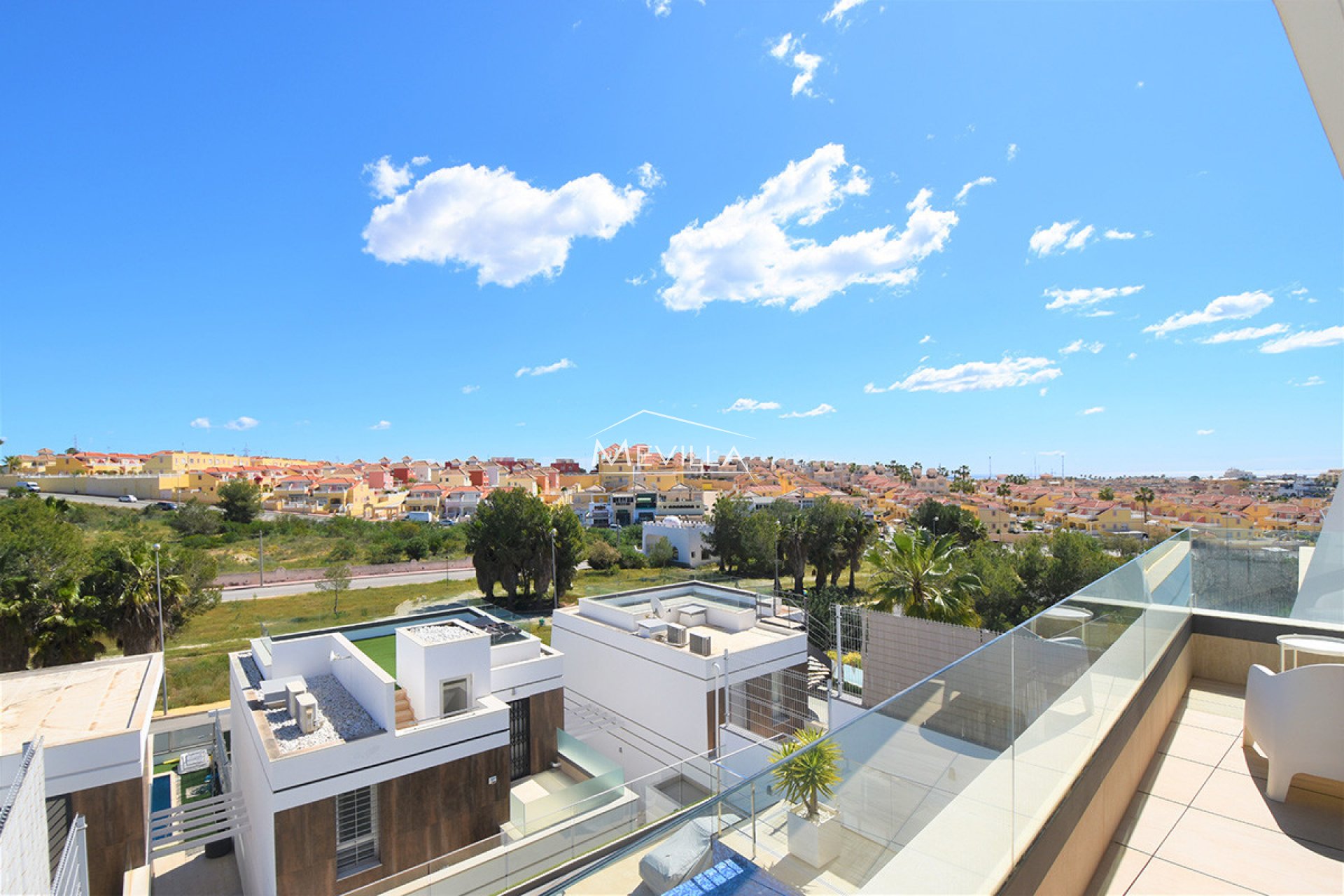 Salg (Resales) - Villa - Orihuela Costa - Villamartin