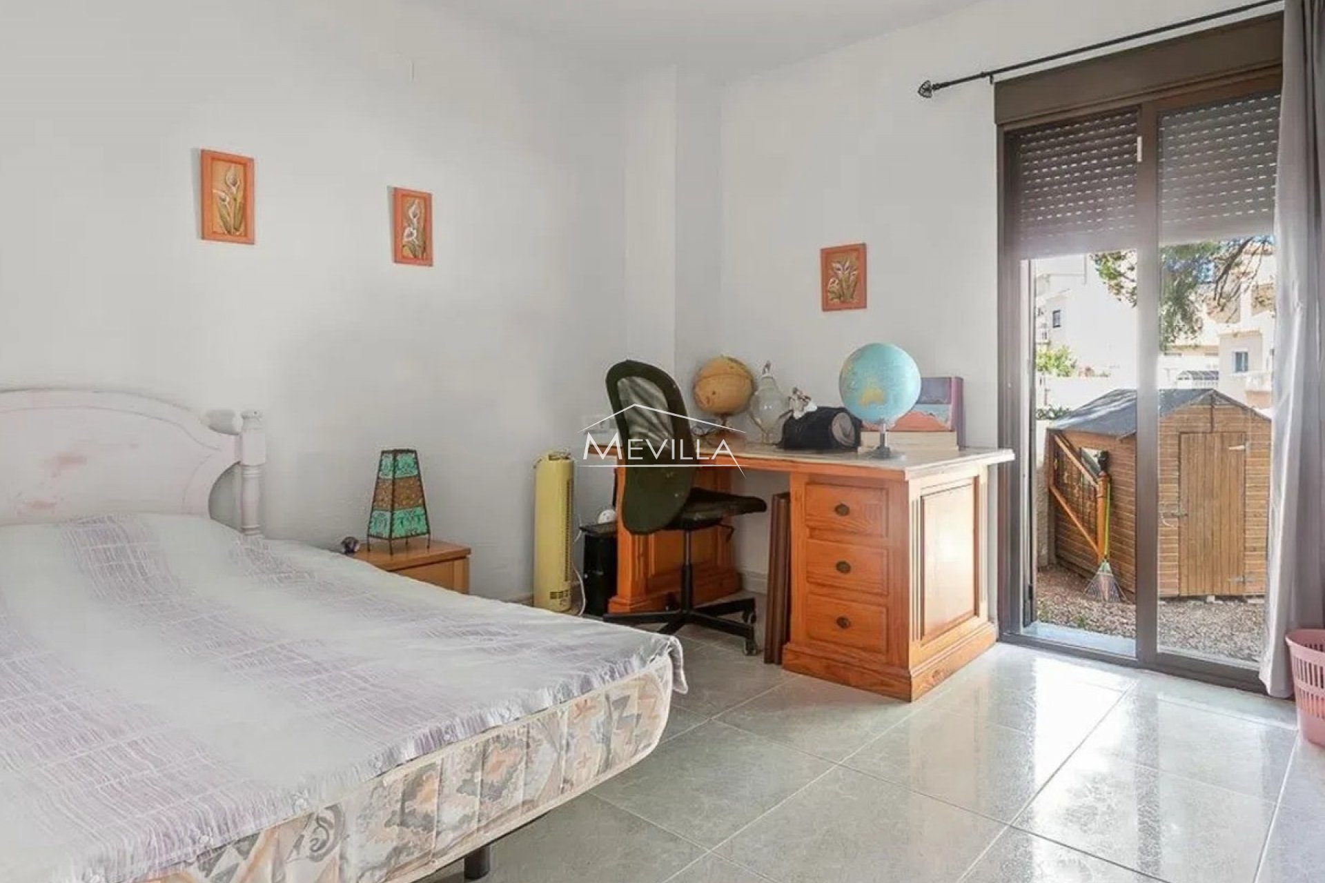 Salg (Resales) - Villa - Orihuela Costa - Villamartin