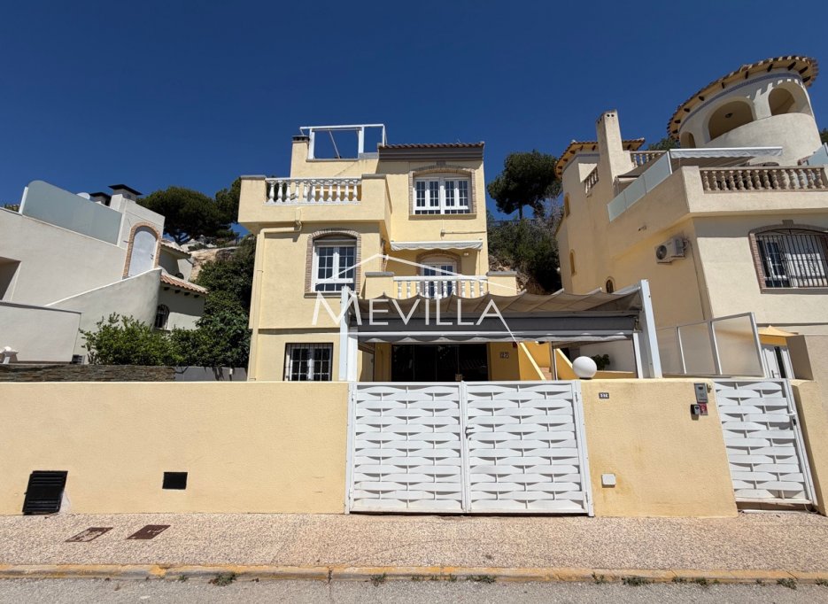 Salg (Resales) - Villa - Orihuela Costa - Villamartin