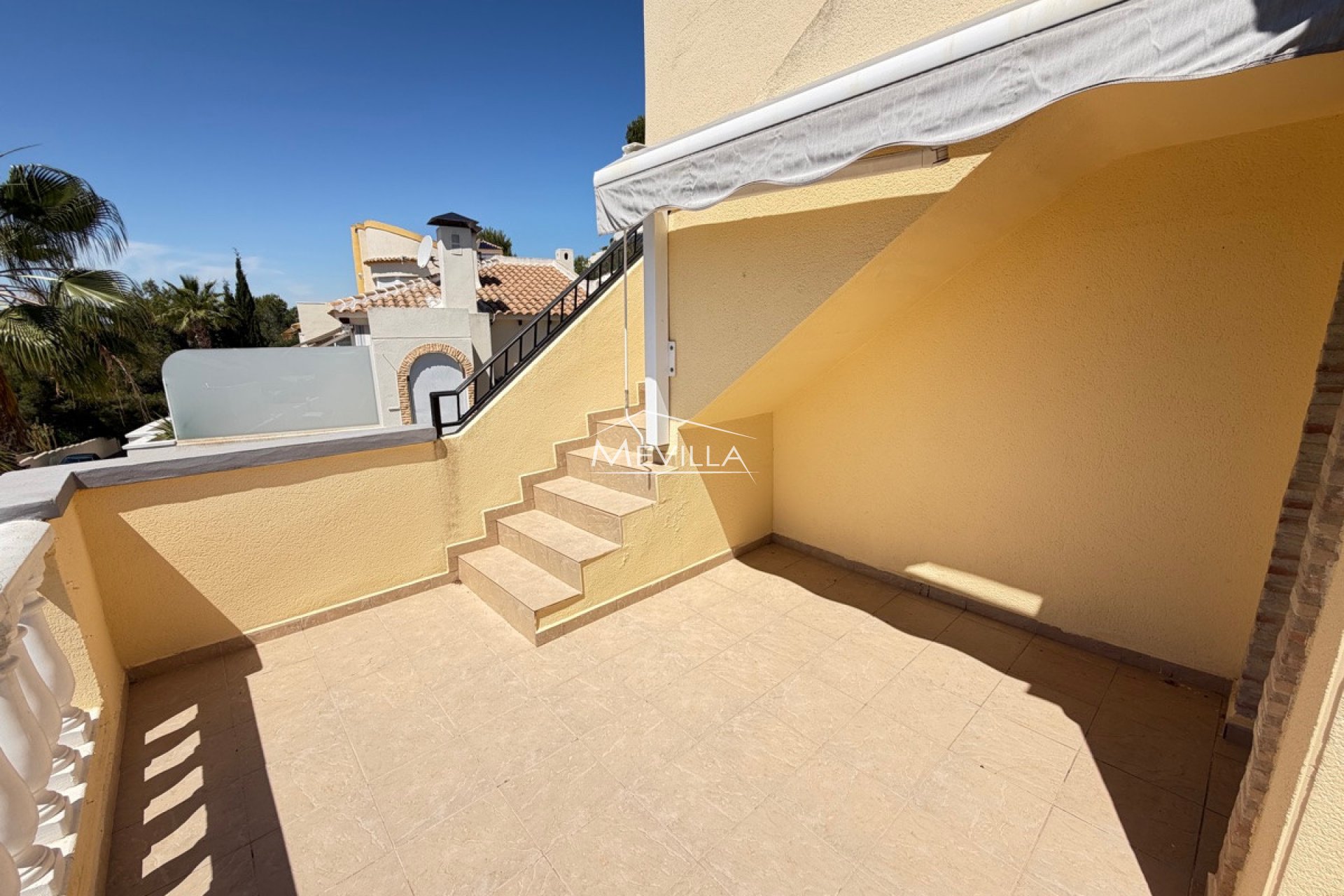 Salg (Resales) - Villa - Orihuela Costa - Villamartin