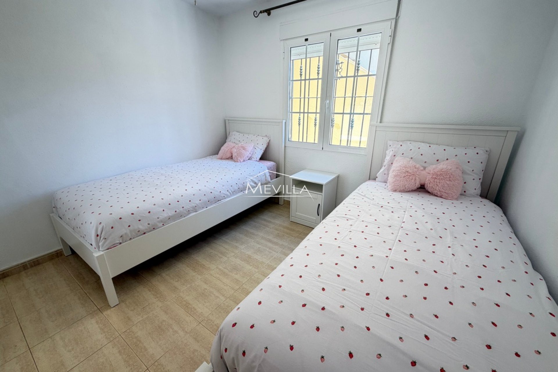 Salg (Resales) - Villa - Orihuela Costa - Villamartin