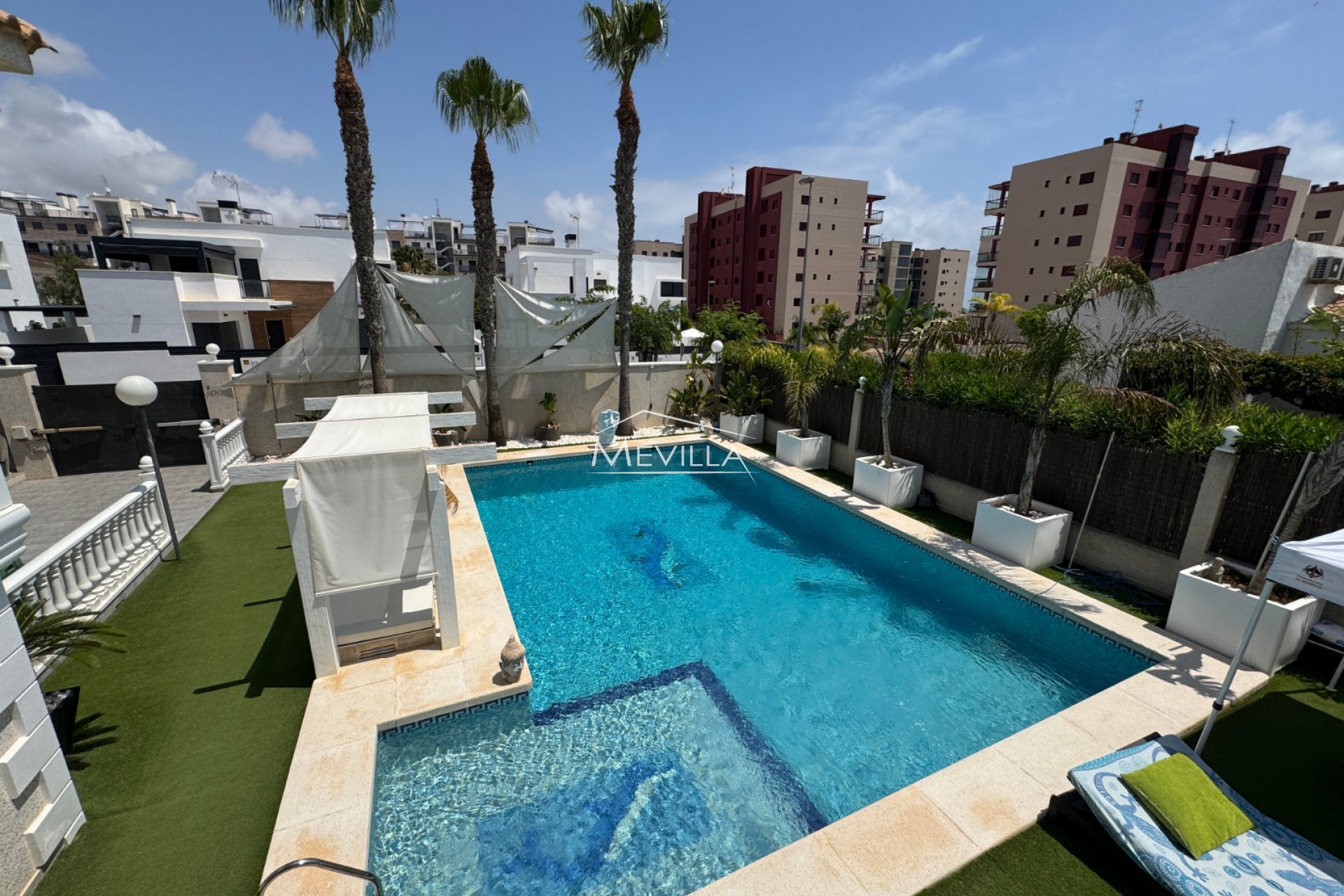 Salg (Resales) - Villa - Orihuela
