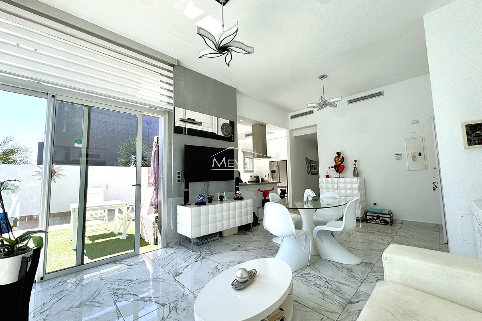 Salg (Resales) - Villa - Pilar de la Horadada