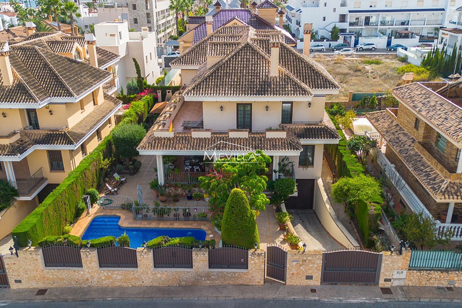 Salg (Resales) - Villa - Torrevieja - La Veleta