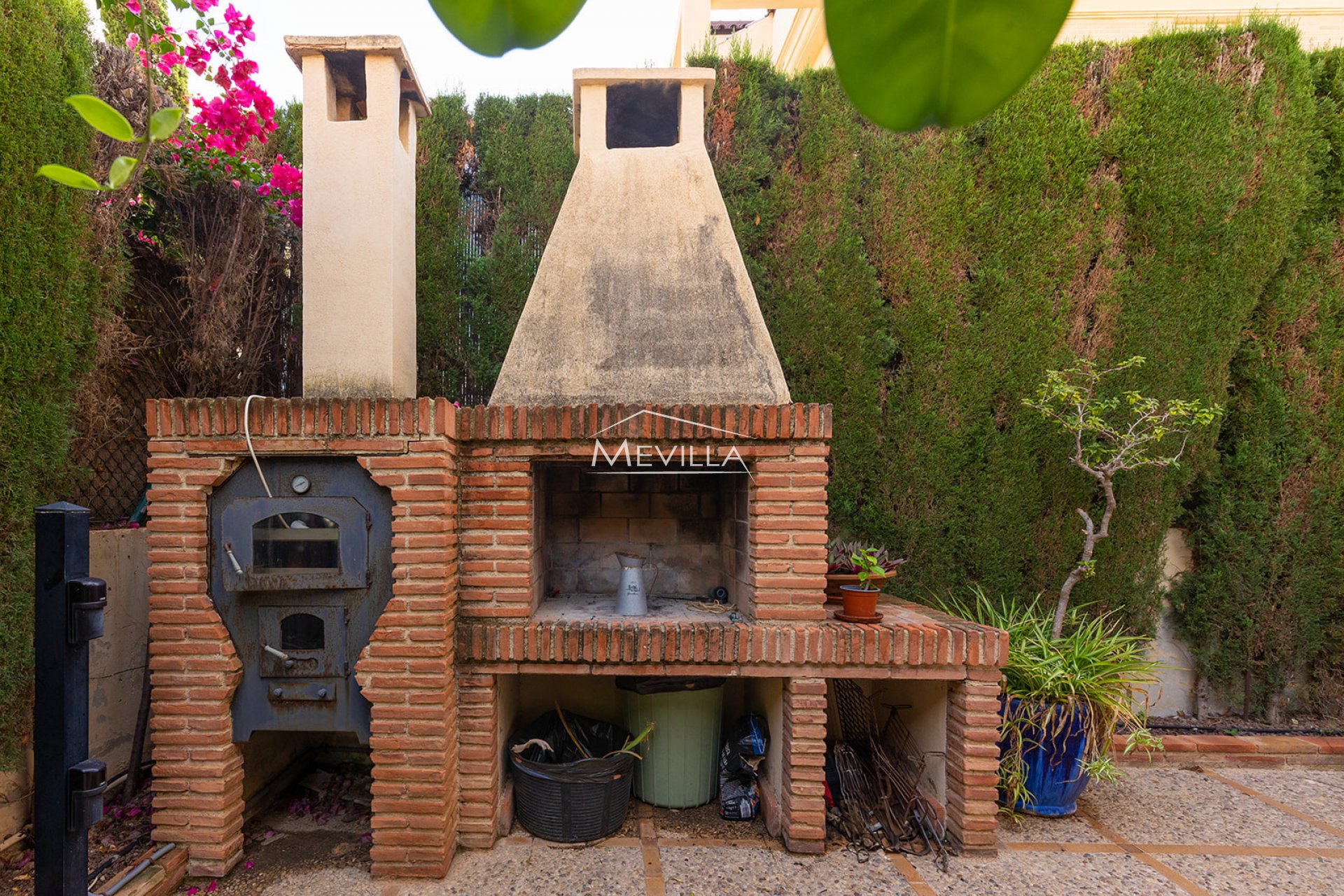 Salg (Resales) - Villa - Torrevieja - La Veleta