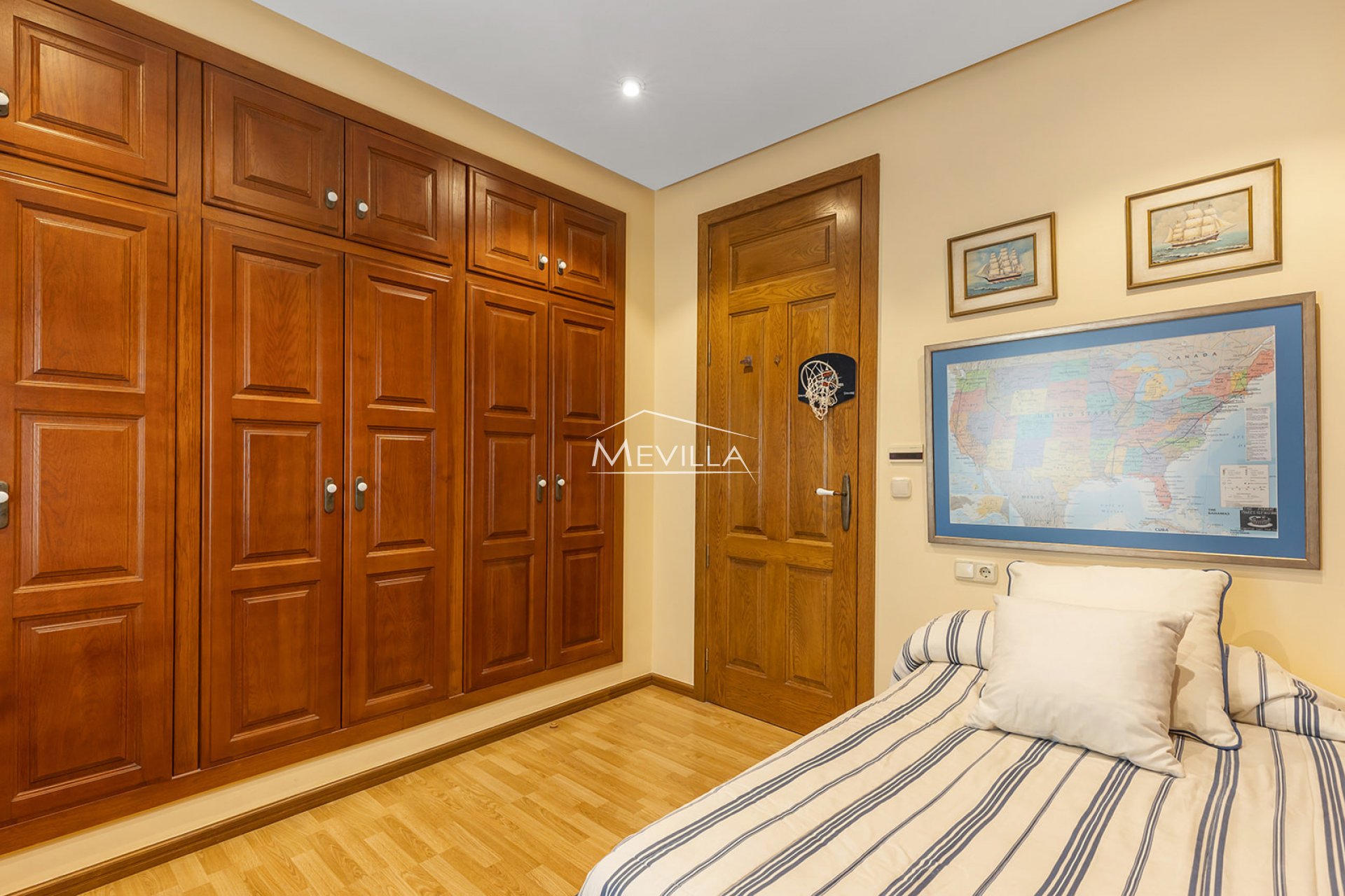 Salg (Resales) - Villa - Torrevieja - La Veleta